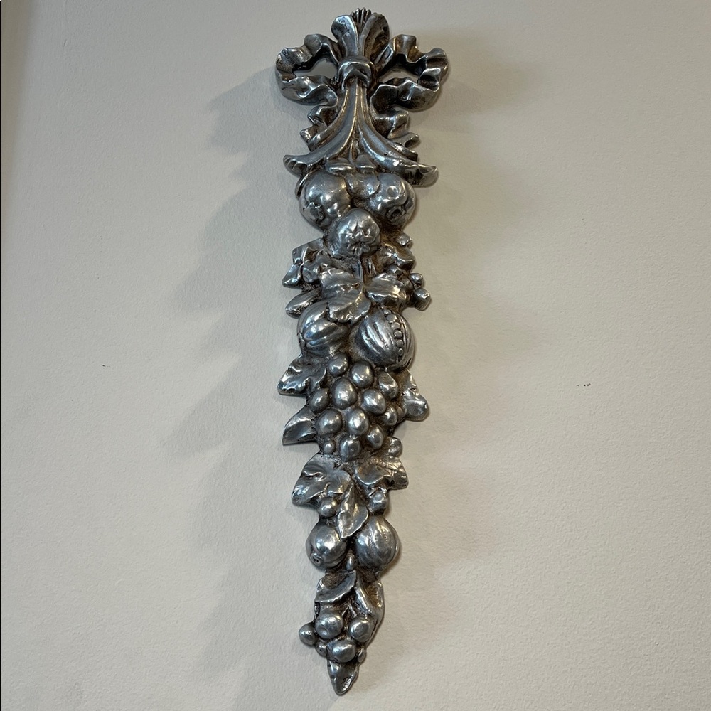 VTG French Country Silver Pewter Fruit Pomegranate Ornate Bow Wall Hanging Decor - Picture 7 of 9